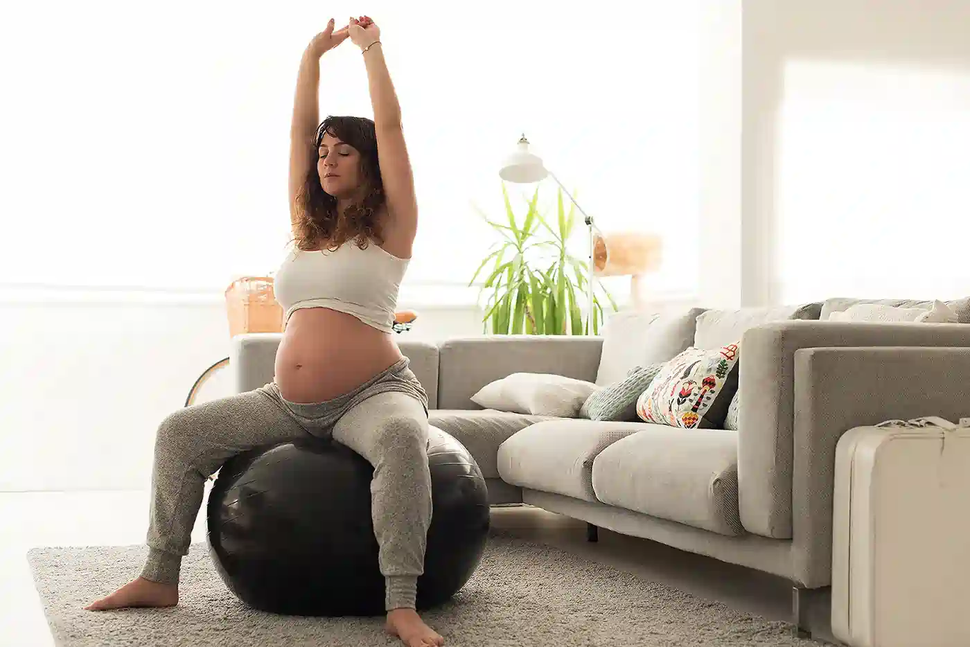 How to Support Your Core Safely During Pregnancy Stourbridge